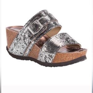 Women's Silver Floral Wedge Sandals